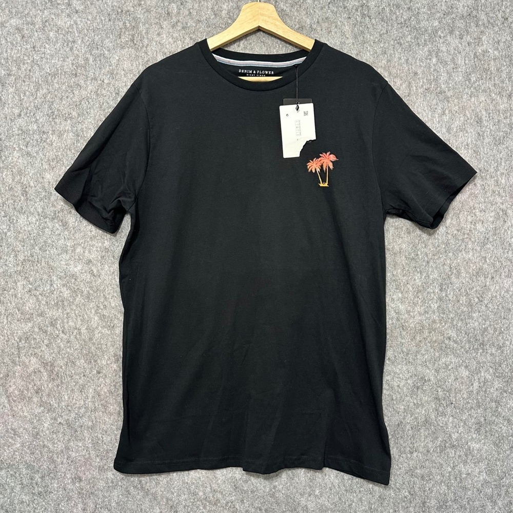 New DENIM & FLOWER Men's Size L Black T Shirt Palm Tree LA Sunset Short Sleeve